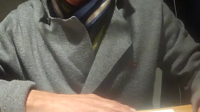 Snapshot of AntonioNice_iml chatting on October 24, 4:09 am AntonioNice iml online show from October 24, 4:09 am