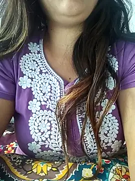 Snapshot of hottie_jenny9 chatting on November 15, 8:55 am hottie jenny9 online show from November 15, 8:55 am