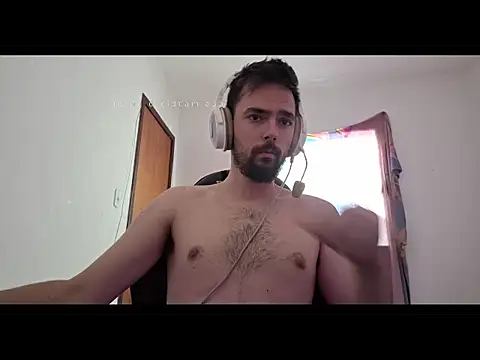 Snapshot of Arthur_Rj_21 chatting on September 28, 5:07 pm Arthur Rj 21 online show from September 28, 5:07 pm