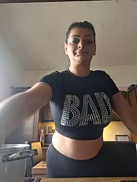 Snapshot of Pillango1212 chatting on February 4, 12:22 pm Pillango1212 online show from February 4, 12:22 pm