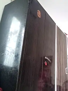 Hot-Pooja25 online show from January 19, 10:41 am