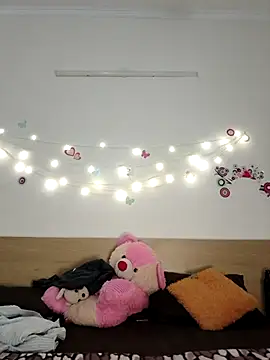 Lusty jasminee online show from February 5, 4:44 pm