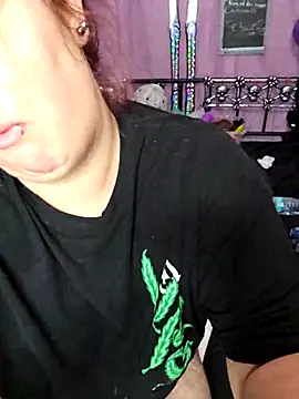 Snapshot of BabygurlJay chatting on May 8, 1:00 am BabygurlJay online show from May 8, 1:00 am