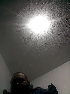 Snapshot of javi-tunene chatting on October 14, 1:50 am javi-tunene online show from October 14, 1:50 am