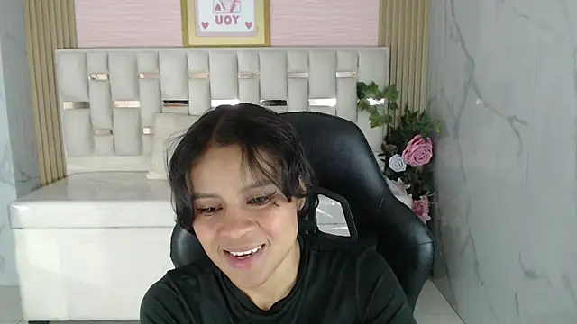 catalina5 s online show from March 21, 3:22 am