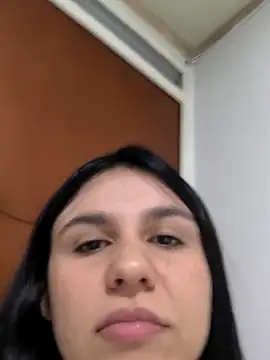 Daniela-rosee online show from March 21, 3:11 am