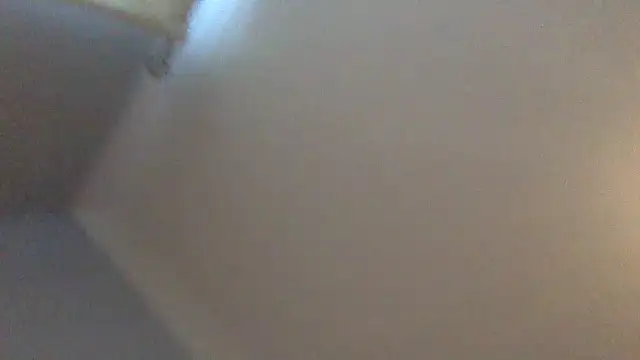 Snapshot of petitelucyXoxx chatting on April 20, 5:48 pm petitelucyXoxx online show from April 20, 5:48 pm
