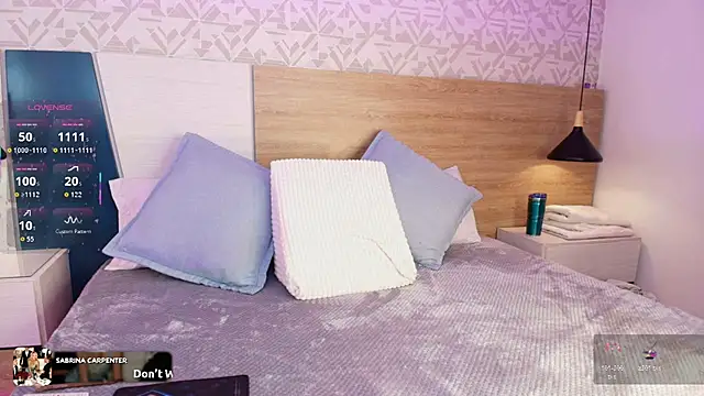 Snapshot of veronikali chatting on February 19, 7:43 pm veronikali online show from February 19, 7:43 pm