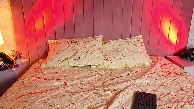 RobinBennett online show from September 24, 1:58 pm