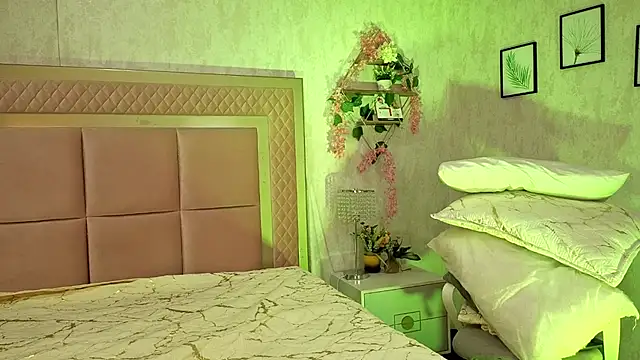 RobinBennett online show from October 15, 12:16 pm