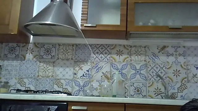 Astrid3 online show from April 1, 6:05 pm