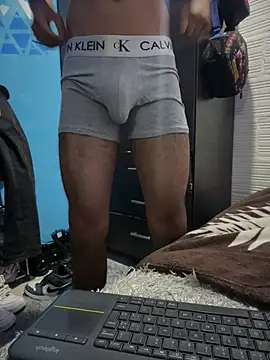 Snapshot of Boyxcock7 chatting on April 18, 4:44 pm Boyxcock7 online show from April 18, 4:44 pm