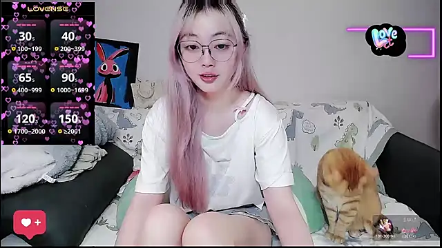 baby-yaya20 online show from October 23, 4:50 pm