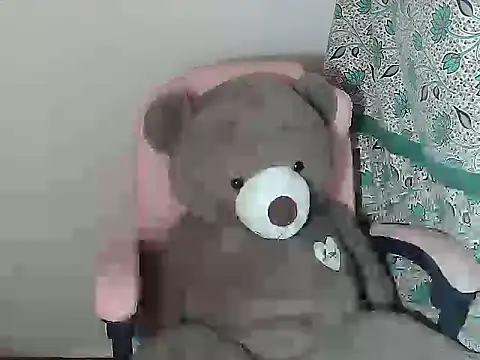 Snapshot of Sweet_Asian25 chatting on June 19, 11:47 am Sweet Asian25 online show from June 19, 11:47 am