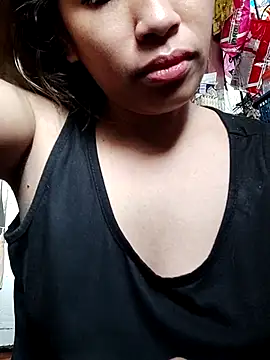Snapshot of Sweet_Asian25 chatting on July 4, 10:05 pm Sweet Asian25 online show from July 4, 10:05 pm