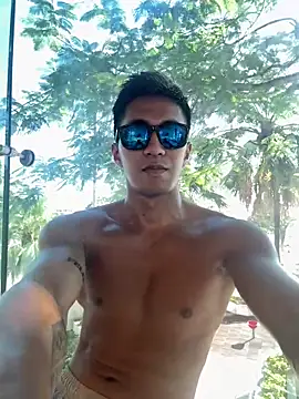 gooodboiii online show from September 14, 8:24 am