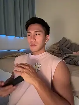 gooodboiii online show from November 22, 9:19 am