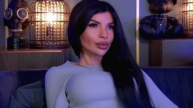 EleniaDevons online show from March 28, 12:27 pm