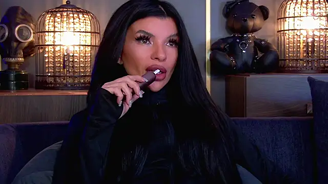 EleniaDevons online show from March 30, 1:01 pm