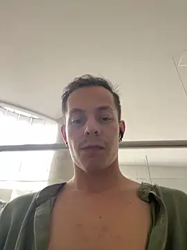 Snapshot of dimitryivanovv chatting on October 10, 4:50 pm dimitryivanovv online show from October 10, 4:50 pm