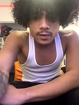 Cartyiii online show from October 15, 2:39 pm