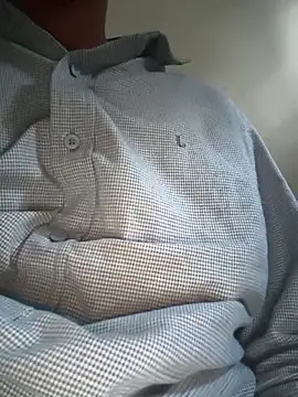 Snapshot of theindianjason chatting on September 13, 2:00 am theindianjason online show from September 13, 2:00 am