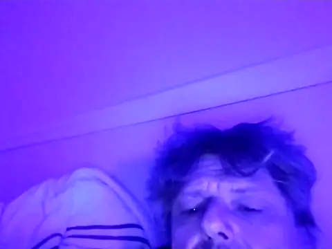 WiltedYeller online show from March 25, 6:08 am