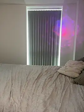 Snapshot of SexySaraxxoo chatting on February 1, 12:37 pm SexySaraxxoo online show from February 1, 12:37 pm