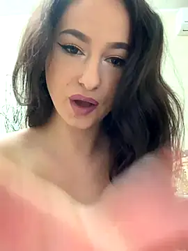 SunnyDane online show from November 10, 10:47 am