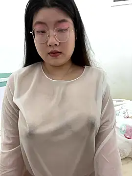 Snapshot of xxwang20 chatting on January 18, 1:15 pm xxwang20 online show from January 18, 1:15 pm