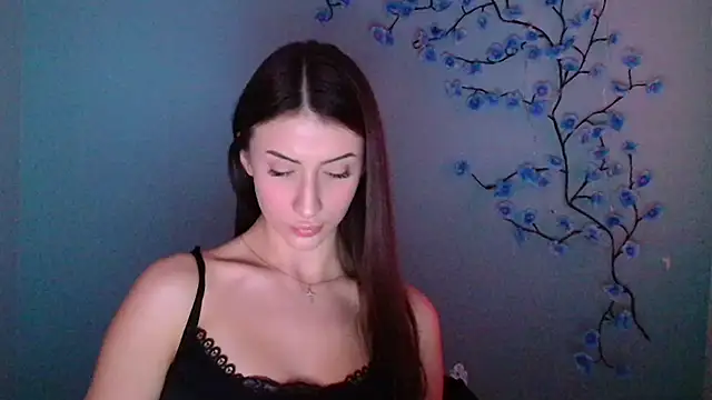 AlisaBubbles online show from March 6, 10:45 am