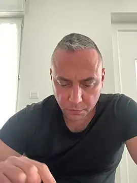 Snapshot of Marronglace1 chatting on March 25, 1:50 pm Marronglace1 online show from March 25, 1:50 pm