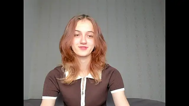 Snapshot of dreamy_pollyyy chatting on October 11, 6:17 pm dreamy pollyyy online show from October 11, 6:17 pm