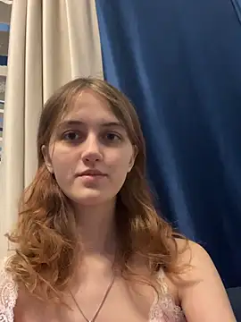 dreamy pollyyy online show from February 8, 5:27 pm