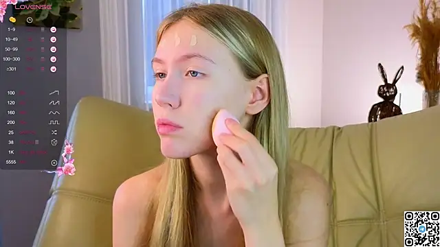 Succubelle online show from November 12, 6:14 am