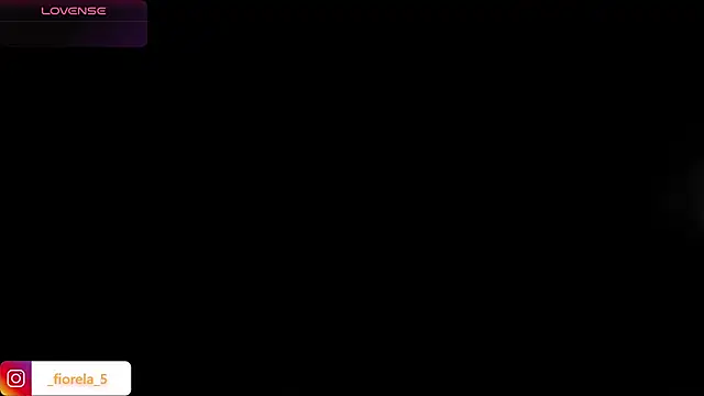 Snapshot of Fiorela_1 chatting on May 13, 4:43 am Fiorela 1 online show from May 13, 4:43 am
