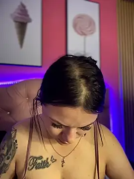 Megaan  More online show from November 9, 3:27 am