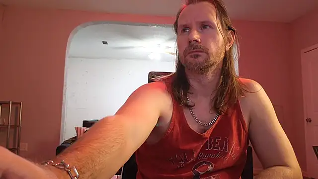 Snapshot of AlbinoAdonis chatting on August 4, 1:09 am AlbinoAdonis online show from August 4, 1:09 am
