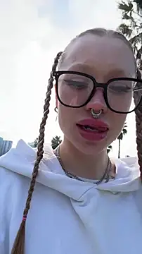 Sugar Pop online show from March 14, 12:32 pm