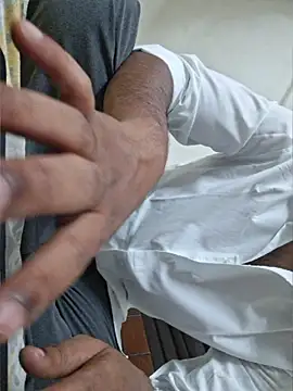 Snapshot of bossyjuicy chatting on March 29, 7:47 pm bossyjuicy online show from March 29, 7:47 pm