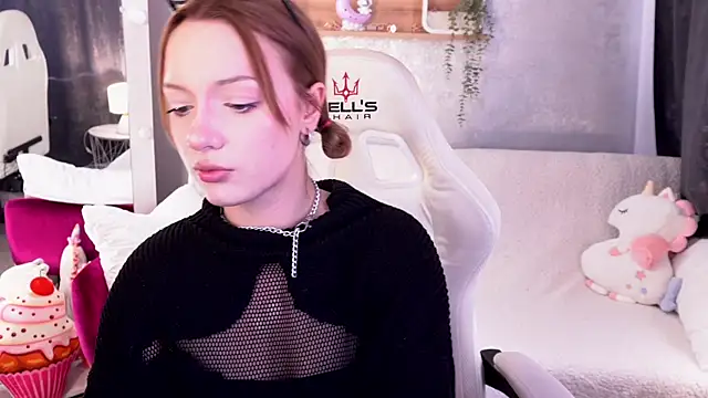 FoxyMayy online show from October 3, 1:08 pm