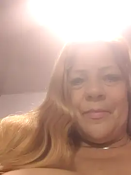 Snapshot of Casandra_Cruz chatting on October 19, 2:45 am Casandra Cruz online show from October 19, 2:45 am