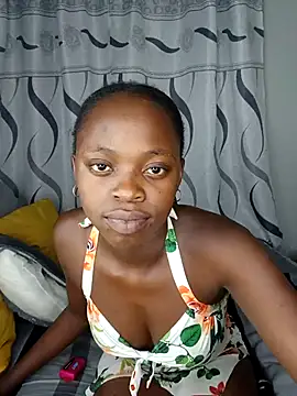 Snapshot of BlackberriesXxx chatting on October 13, 7:25 pm BlackberriesXxx online show from October 13, 7:25 pm