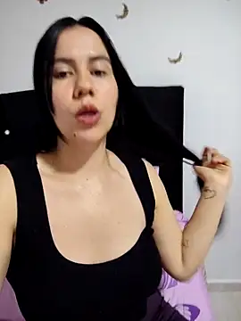 valen-sexx online show from April 21, 12:01 am