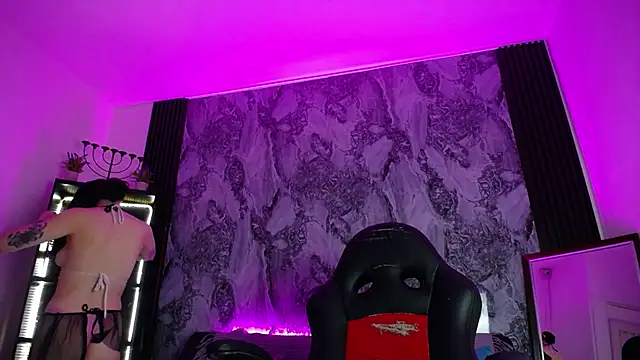 Snapshot of Zoe_Rosse00 chatting on October 27, 7:18 pm Zoe Rosse00 online show from October 27, 7:18 pm