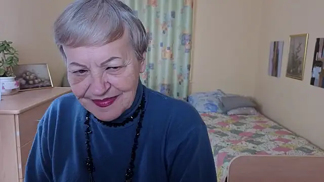 Freya Fable online show from October 10, 7:51 am