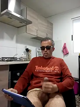 EmilioTaladdro online show from April 1, 6:03 am