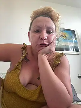 Bakala93 online show from July 12, 3:58 pm