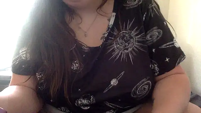 Snapshot of amberlynntun chatting on February 8, 6:55 pm amberlynntun online show from February 8, 6:55 pm