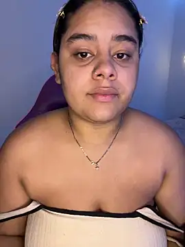 Snapshot of Anabelle_00_ chatting on May 13, 3:15 am Anabelle 00 online show from May 13, 3:15 am